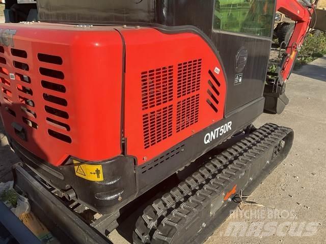 AGT QNT50R 大型油圧ショベル12t以上（パワーショベル・ユンボ）