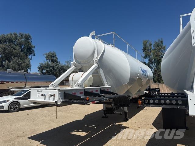  Aldura 1040CF その他トレーラー