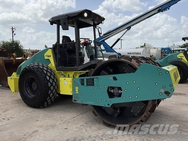 Ammann ARS 110 振動ローラ