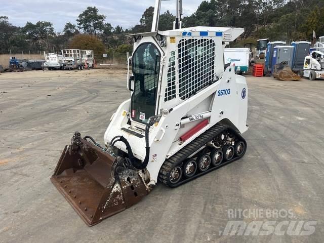 ASV RT40 スキッドステアローダー