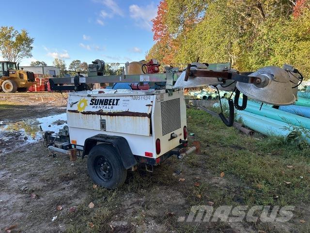 Atlas QLT M10 ライトタワー