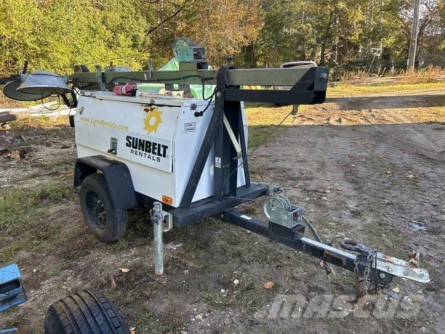 Atlas QLT M10 ライトタワー