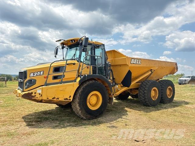 Bell B25E アーティキュレート式ダンプトラック