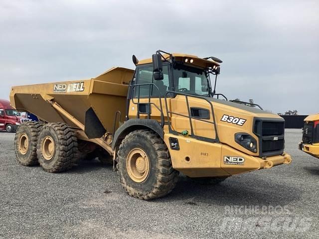 Bell B30E アーティキュレート式ダンプトラック