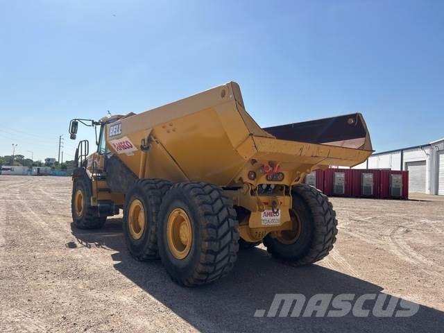 Bell B30E アーティキュレート式ダンプトラック