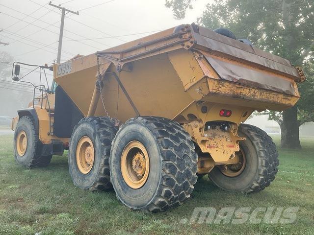 Bell B50D アーティキュレート式ダンプトラック
