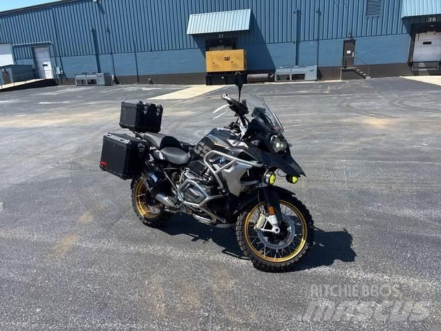BMW R1250 バギー