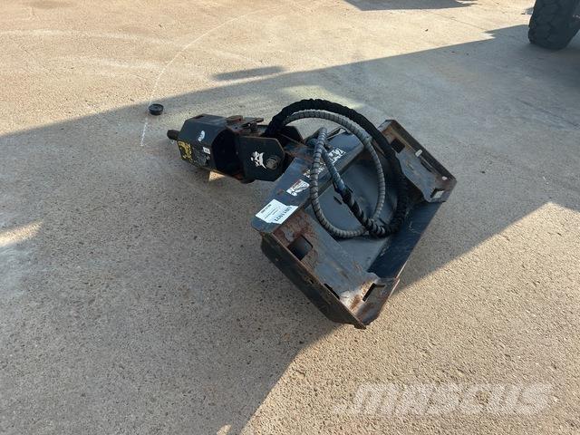 Bobcat 30C ドリル