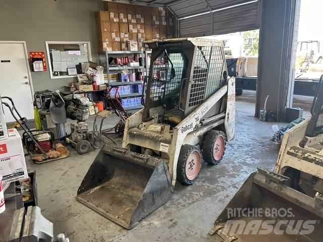 Bobcat 463 スキッドステアローダー