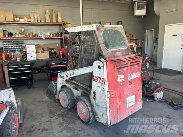 Bobcat 463 スキッドステアローダー