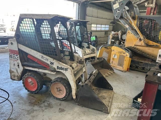 Bobcat 463 スキッドステアローダー