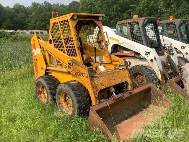 Bobcat 843 スキッドステアローダー