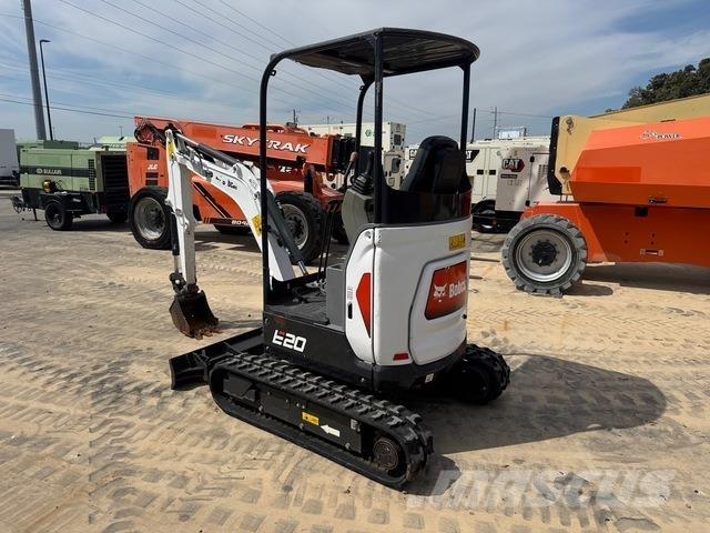Bobcat E20 大型油圧ショベル12t以上（パワーショベル・ユンボ）