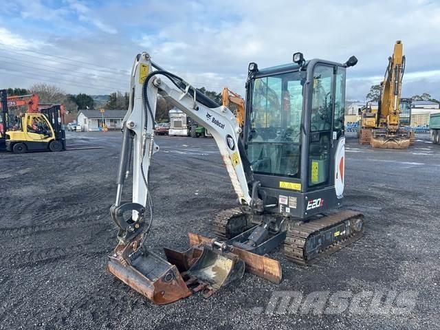 Bobcat E20Z ミニ油圧ショベル 7t以下（ミニユンボ・ミニディガー）