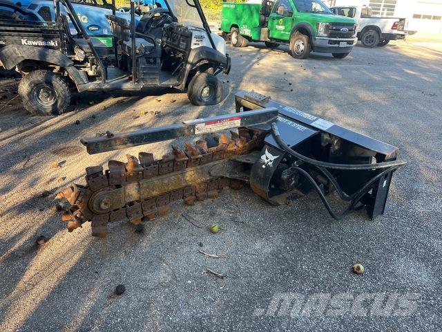 Bobcat LT313 トレンチャー