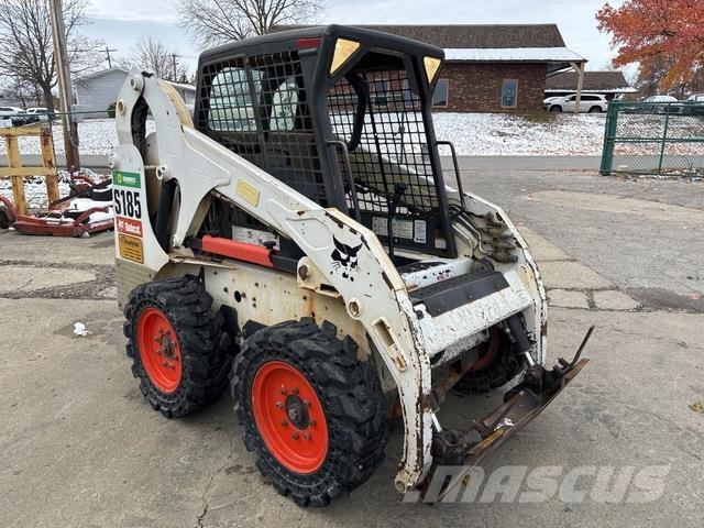 Bobcat S185 スキッドステアローダー