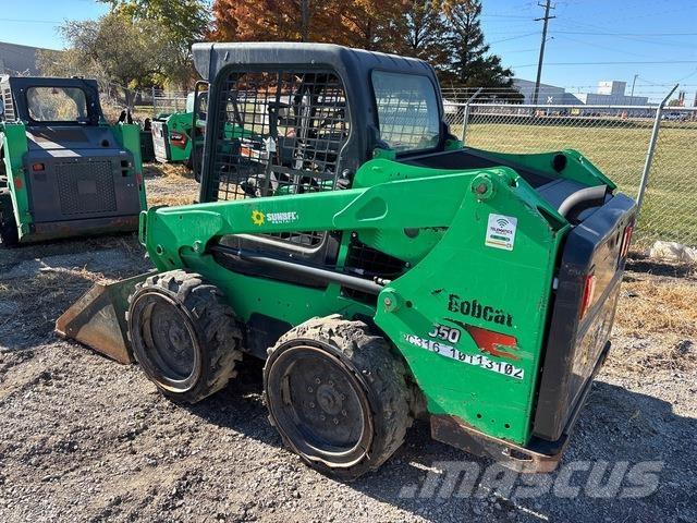 Bobcat S550 スキッドステアローダー
