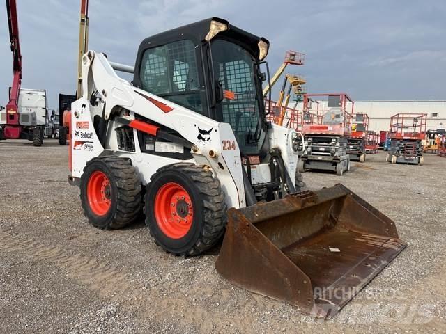 Bobcat S570 スキッドステアローダー