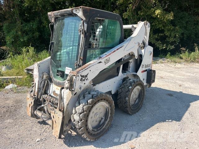 Bobcat S570 スキッドステアローダー