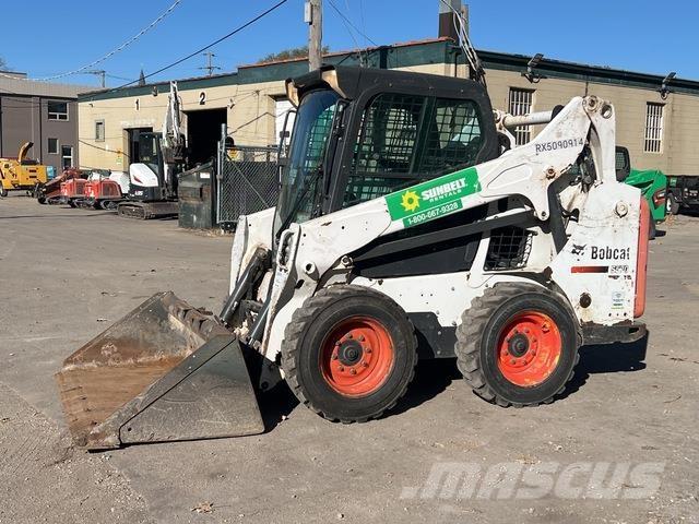 Bobcat S570 スキッドステアローダー