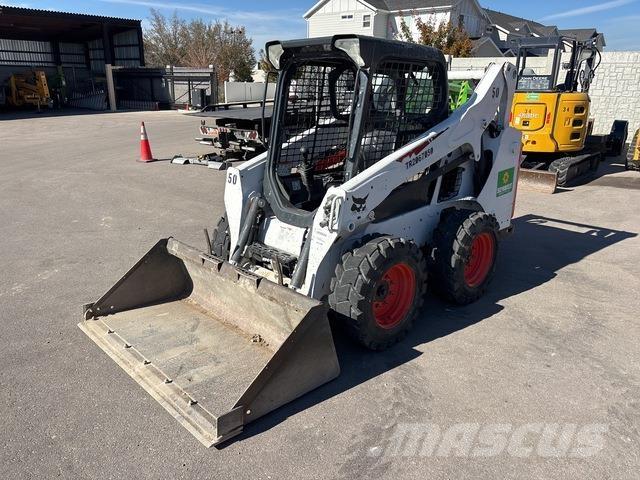 Bobcat S570 スキッドステアローダー