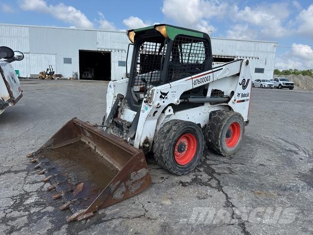 Bobcat S630 スキッドステアローダー