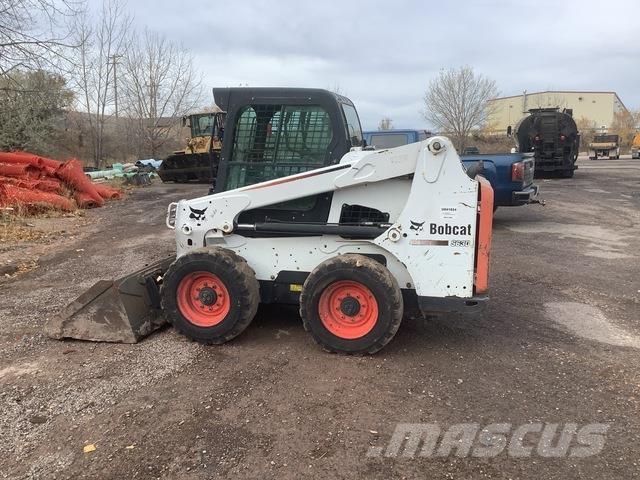 Bobcat S630 スキッドステアローダー