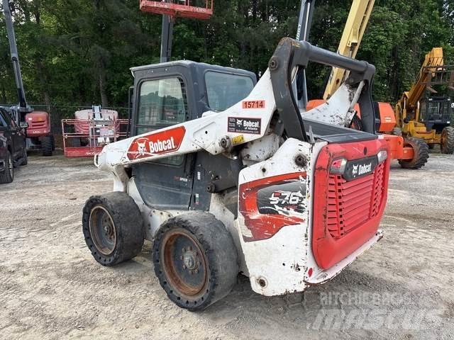 Bobcat S76 スキッドステアローダー