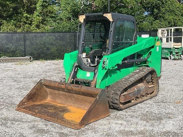 Bobcat T550 スキッドステアローダー