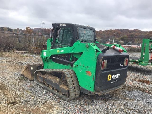 Bobcat T550 スキッドステアローダー
