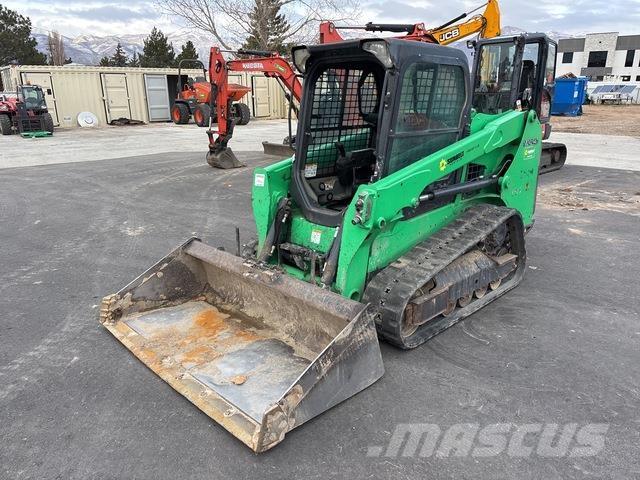Bobcat T550 スキッドステアローダー
