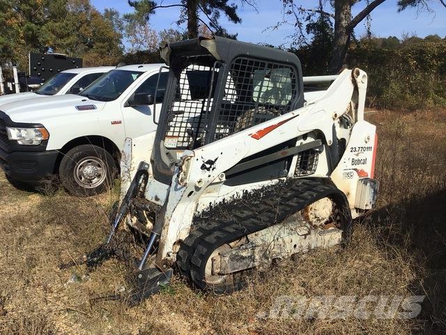 Bobcat T595 スキッドステアローダー