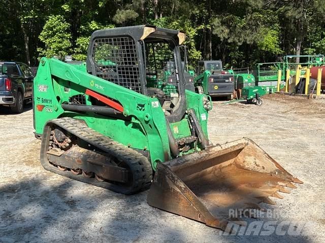 Bobcat T630 スキッドステアローダー