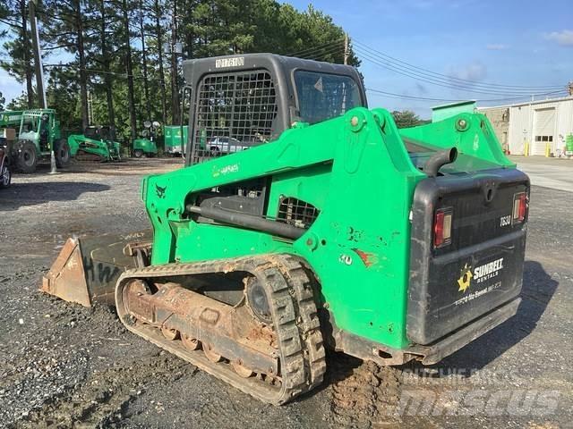 Bobcat T630 スキッドステアローダー