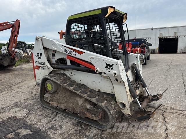 Bobcat T630 スキッドステアローダー