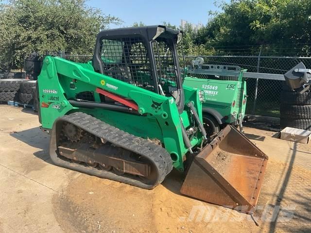 Bobcat T630 スキッドステアローダー