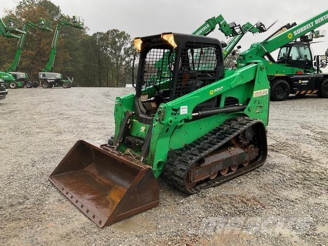 Bobcat T630 スキッドステアローダー
