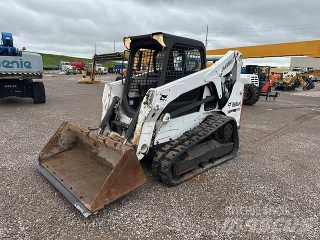 Bobcat T650 スキッドステアローダー