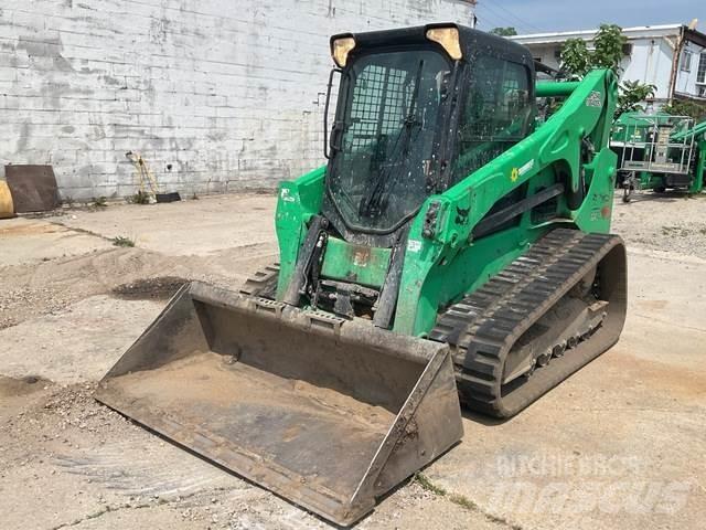 Bobcat T740 スキッドステアローダー