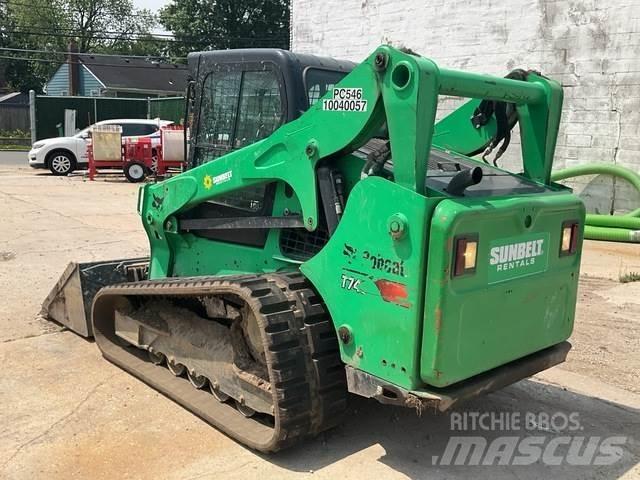 Bobcat T740 スキッドステアローダー