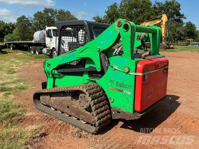 Bobcat T750 スキッドステアローダー