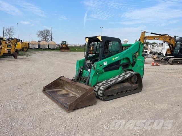 Bobcat T750 スキッドステアローダー