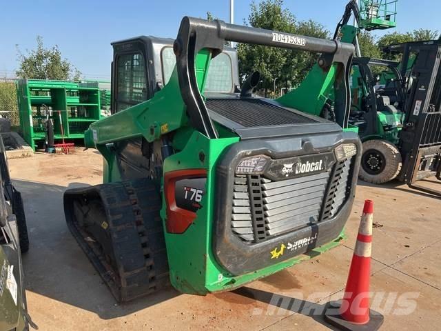 Bobcat T76 スキッドステアローダー