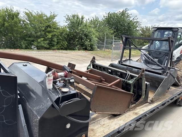 Bobcat T86 スキッドステアローダー