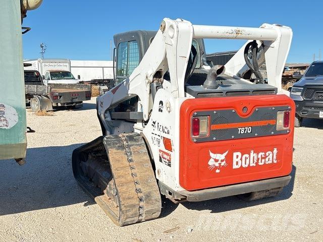 Bobcat T870 スキッドステアローダー