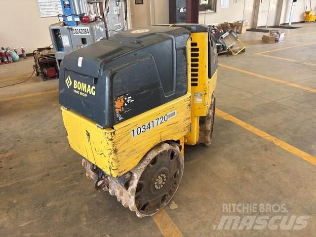 Bomag BMP8500 ソイルコンパクター