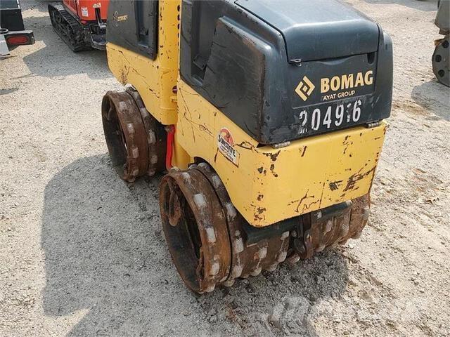 Bomag BMP8500 ソイルコンパクター