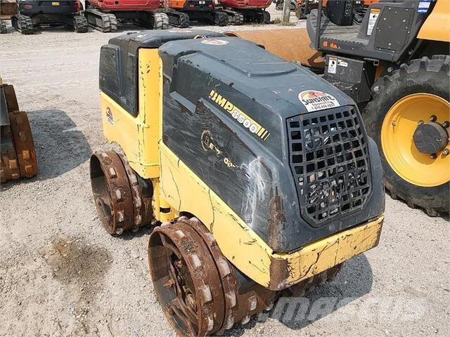 Bomag BMP8500 ソイルコンパクター