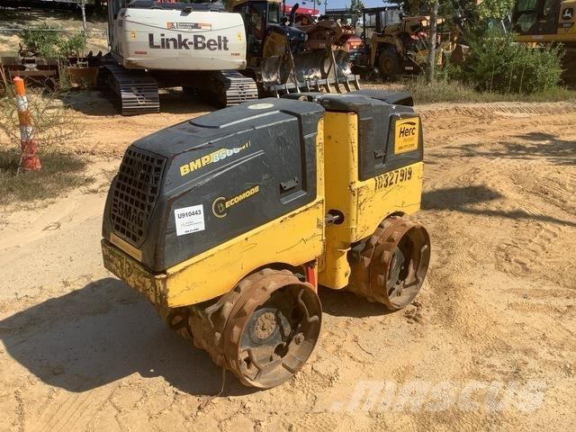 Bomag BMP8500 ソイルコンパクター