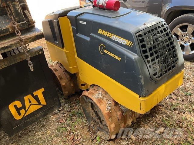 Bomag BMP8500 ソイルコンパクター